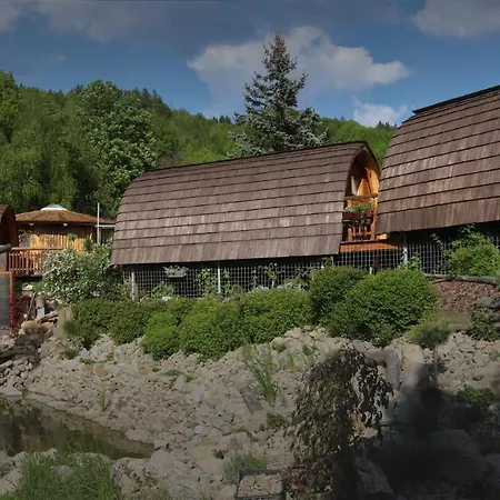 Glamp V Hluboké - Yurts and Wooden Houses Vsetín Exterior foto