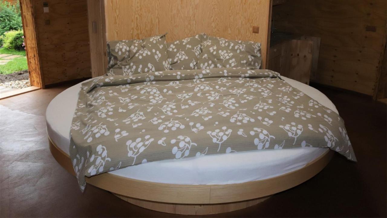 Glamp V Hluboké - Yurts And Wooden