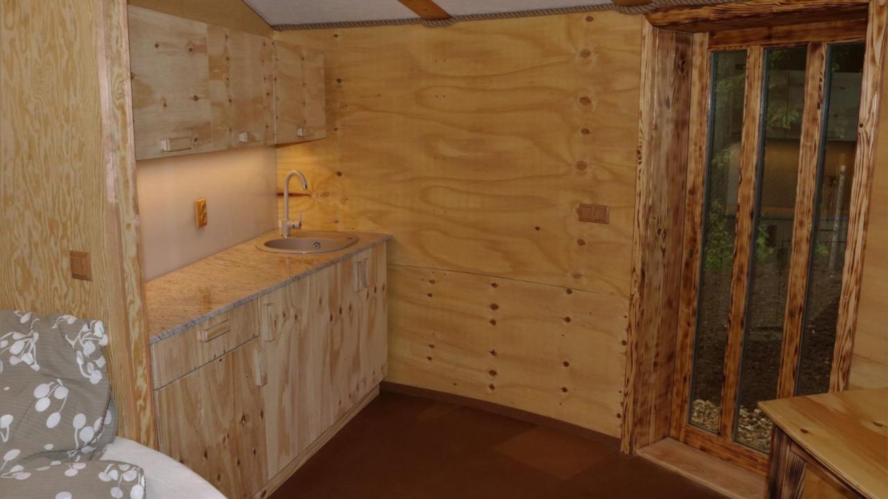 Kemp Glamp V Hluboké - Yurts&wooden *