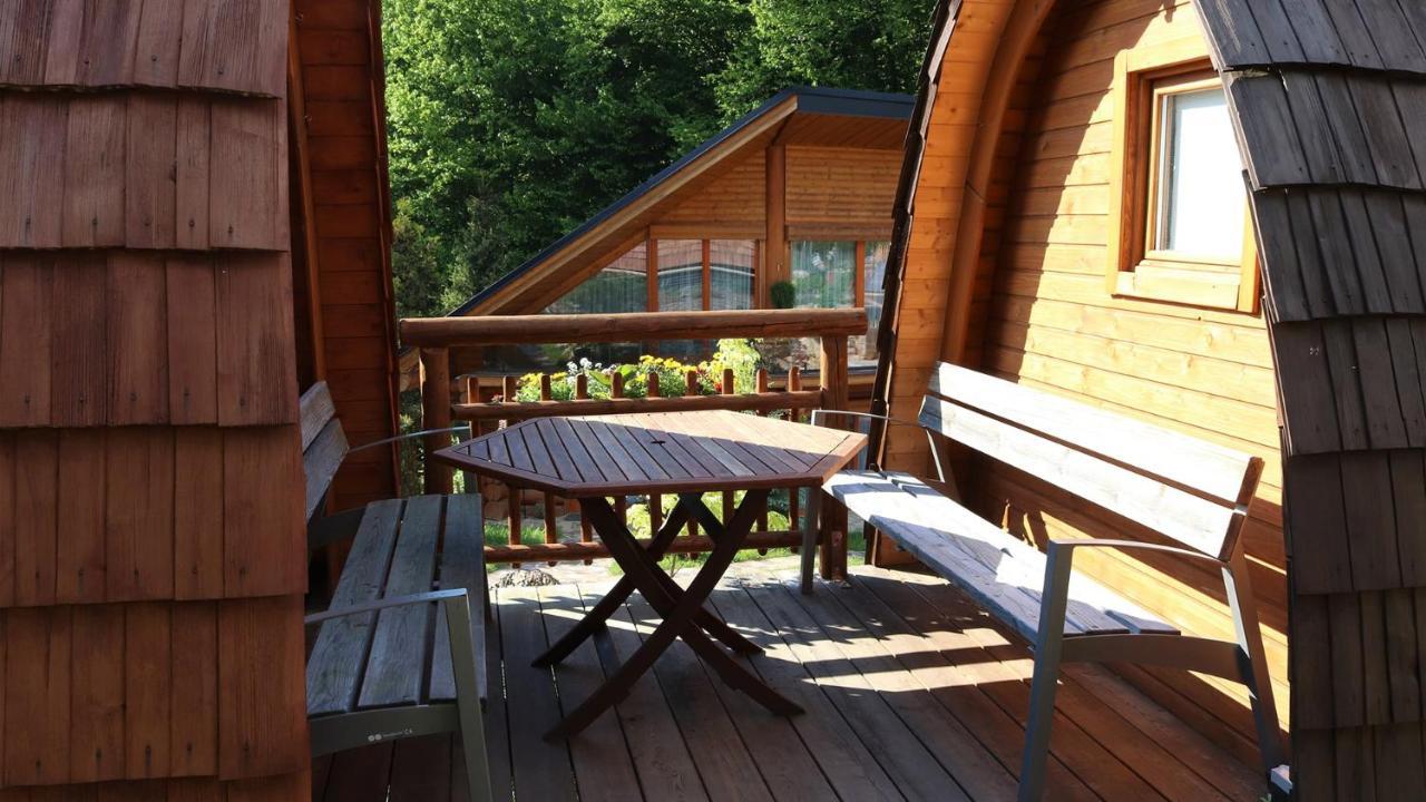 Campingplatz Glamp V Hluboké - Yurts And Wooden *
